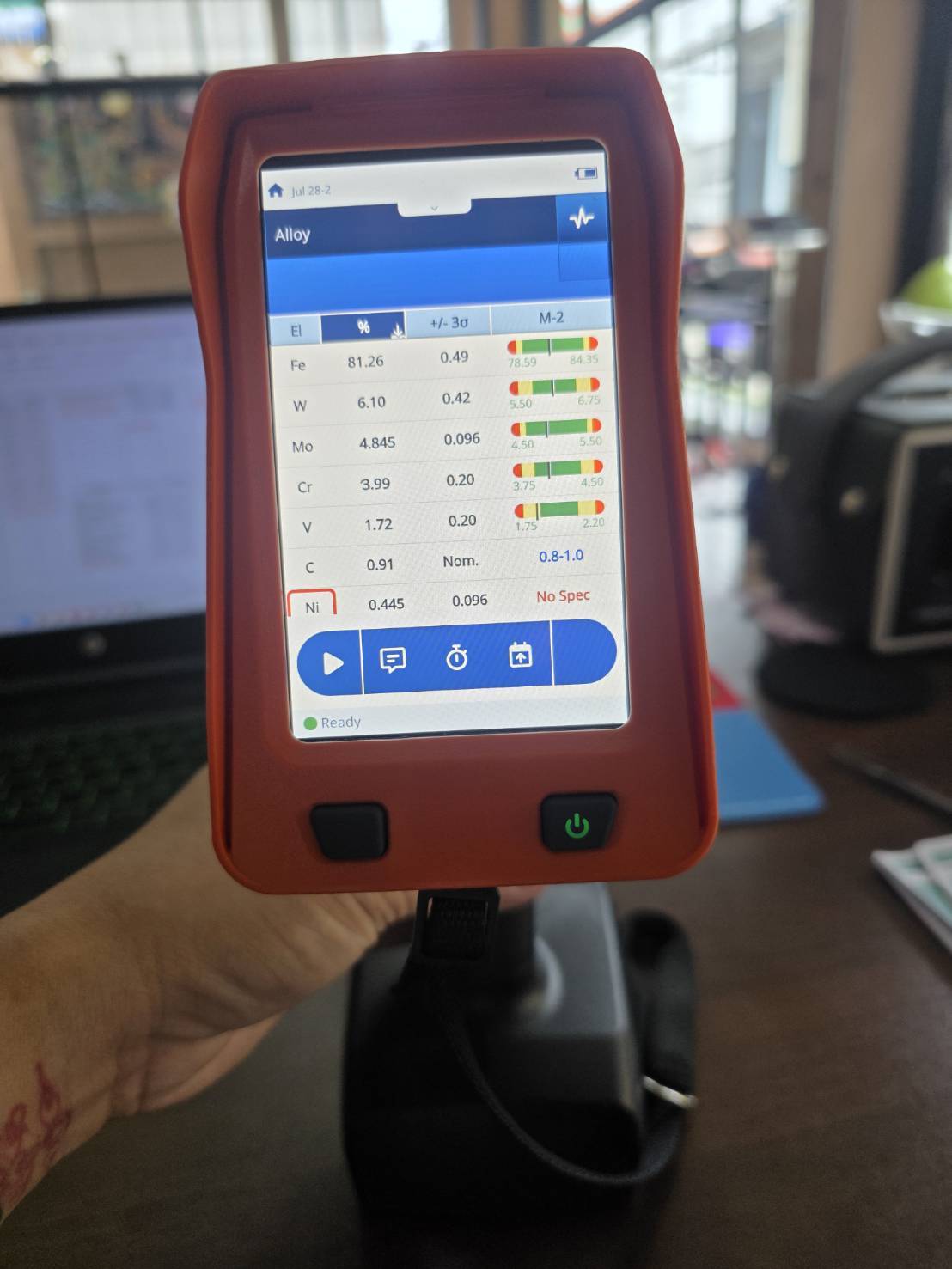 ตัวเครื่อง XRF แบบพกพา